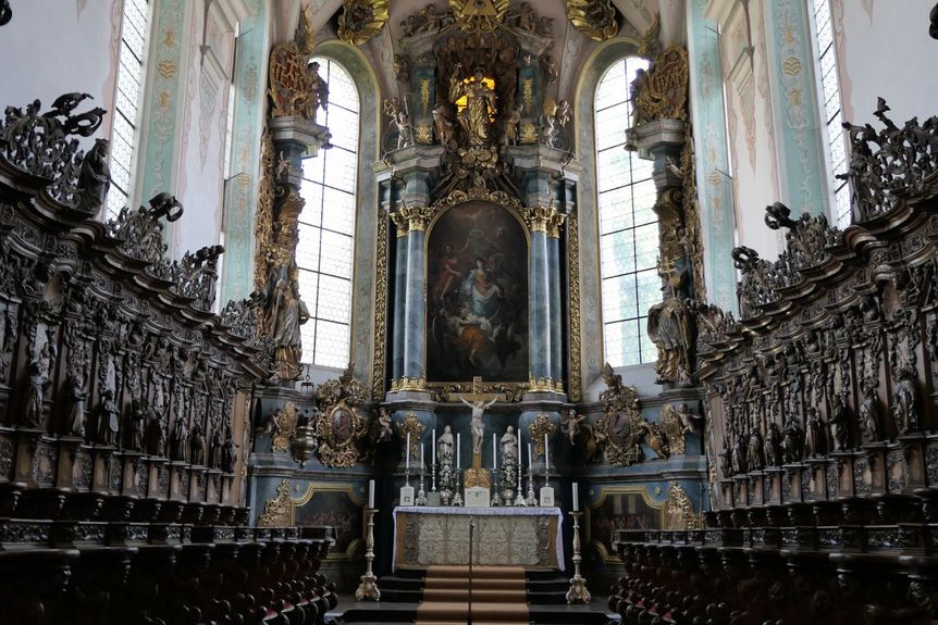 Kloster Schussenried, Besucher in der Klosterkirche