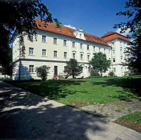 Monastère de Schussenried, Vue du bâtiment du couvent